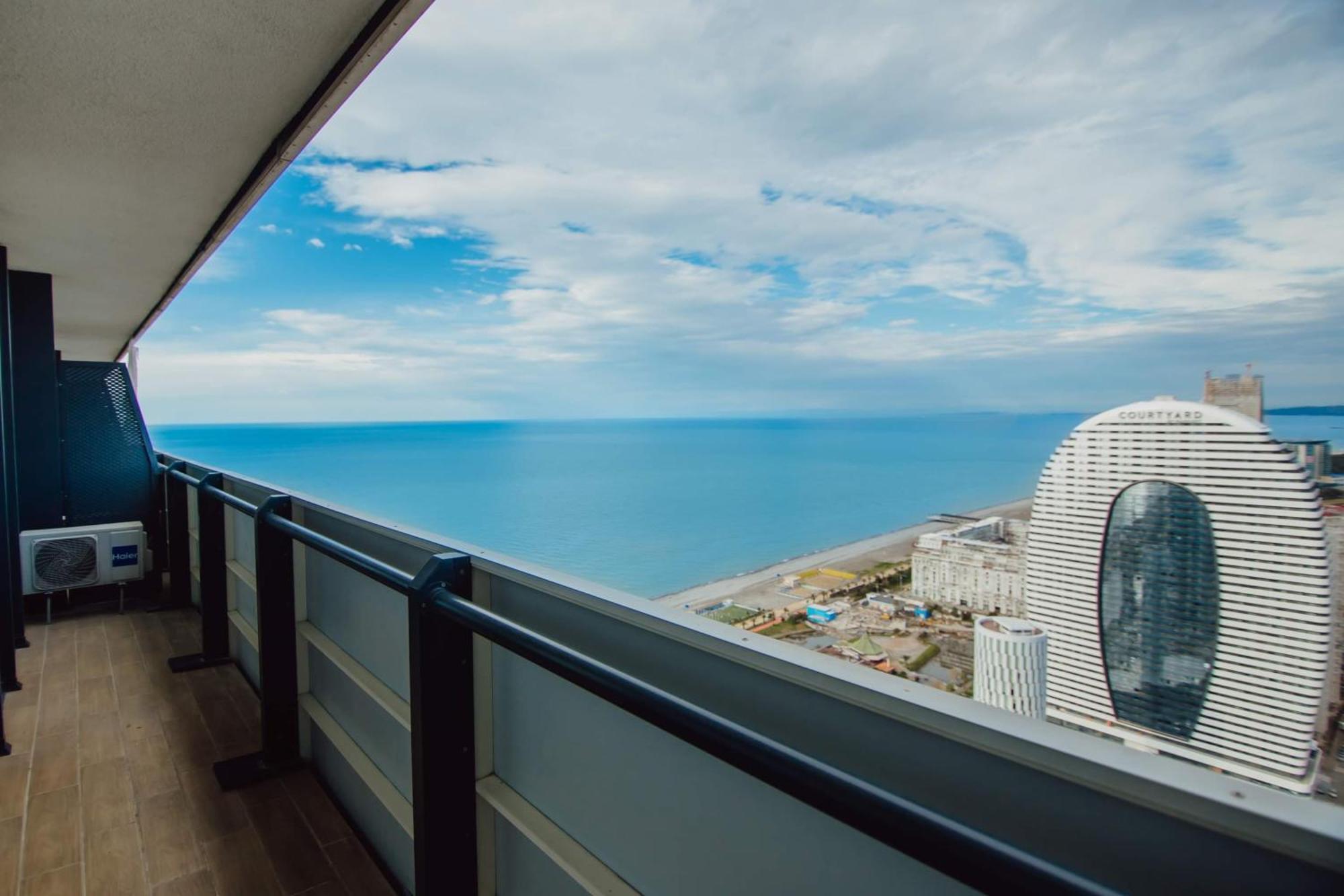 Aparthotel Orbi City Center Sea View Batumi Exteriér fotografie
